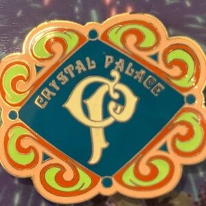 Disney magic kingdom Crystal Palace Enamel Pin - Multicolor